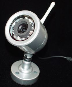 ��ԑΉ��ԊO���}�C�N�����J�����F���C�����X�{��