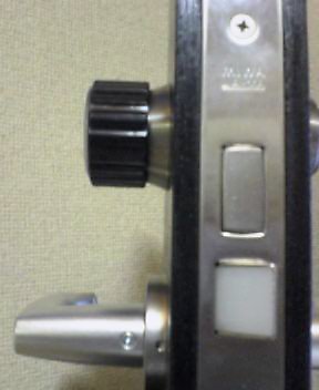 �T���^�[���K�[�h��t��