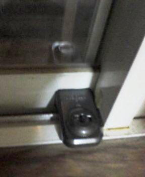 �E�C���h���b�N�i�ȈՃJ�M�t��)